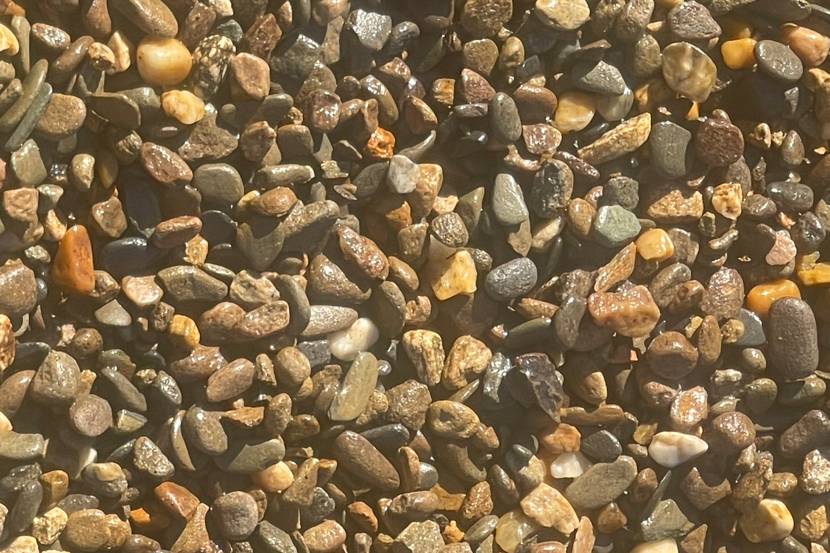 Gravel - Tennessee River 2-4" (Carolina per ton)