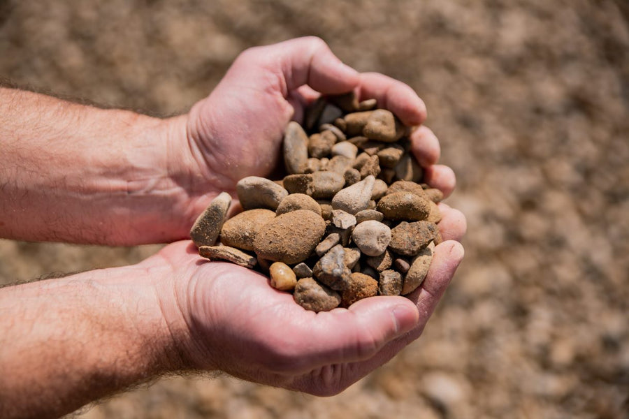 GRAVEL & STONE