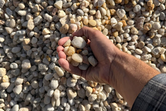 Gravel – White Stone Large 7/8" (Carolina per ton) - Sagamore Companies - Aggregates