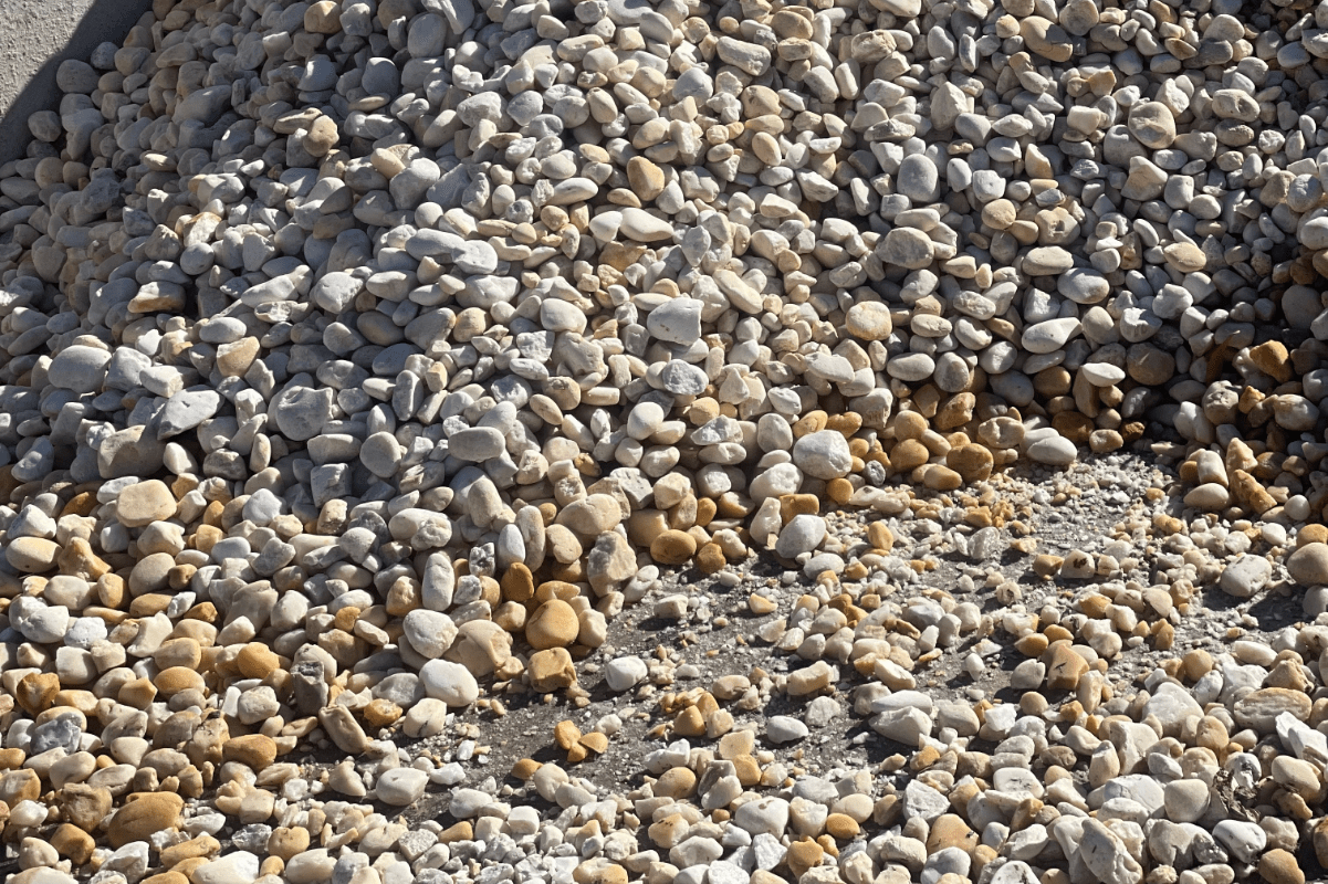 Gravel – White Stone Large (Carolina per ton) - Sagamore Companies - Aggregates