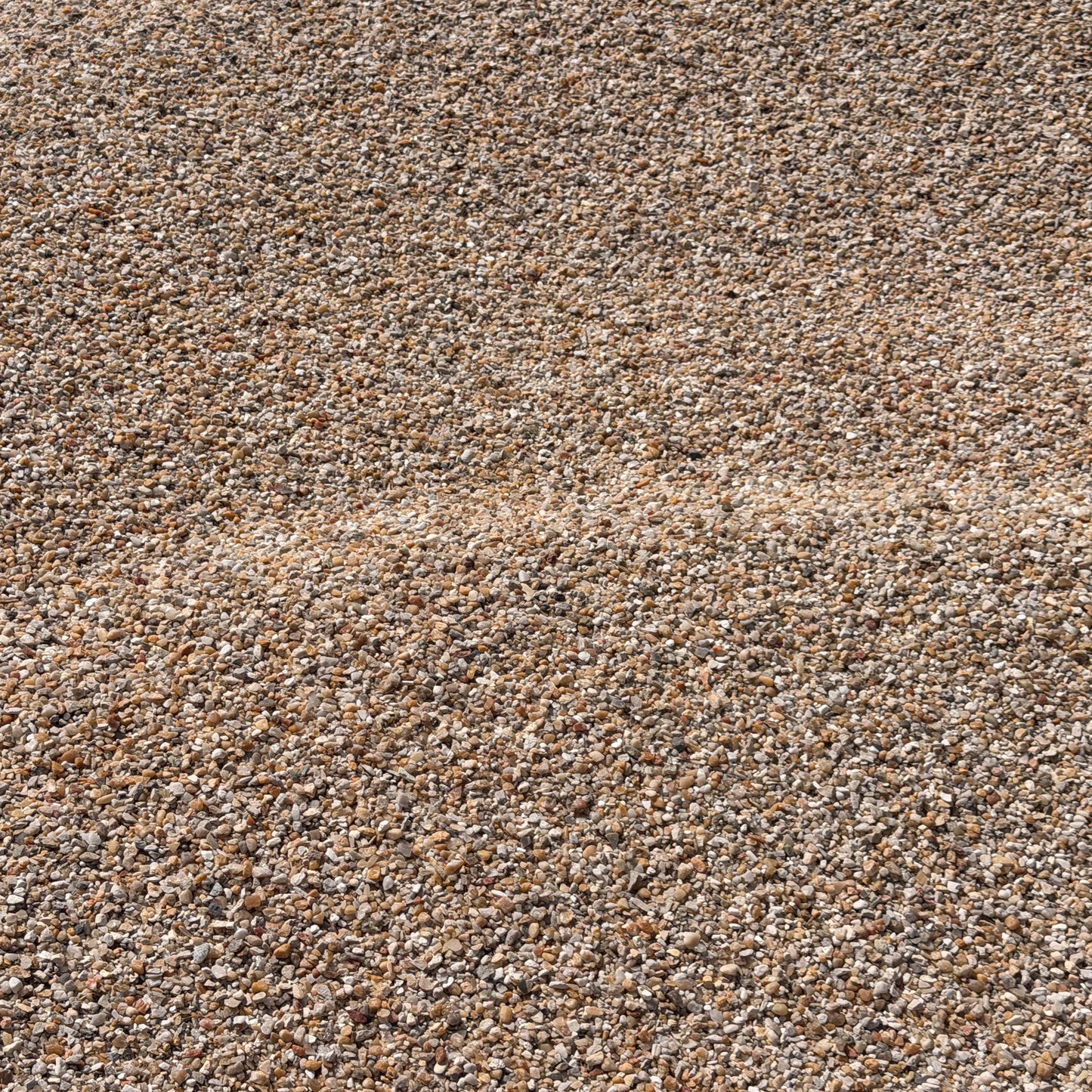 Gravel – White Stone Pea ½" (Carolina Per ton)